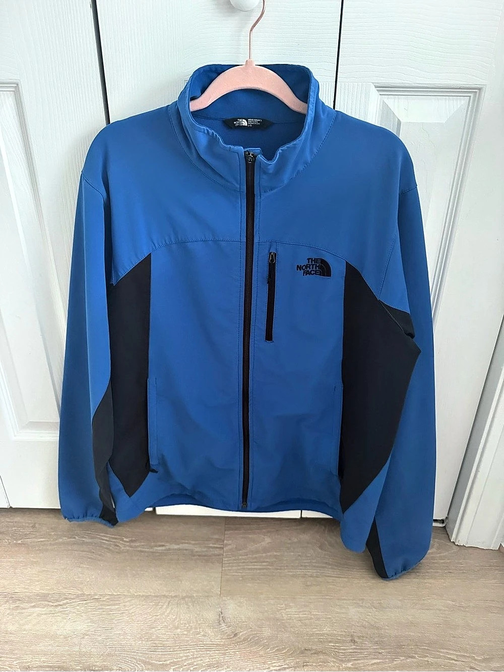 The North Face Men's Blue & Black Performance Jacket